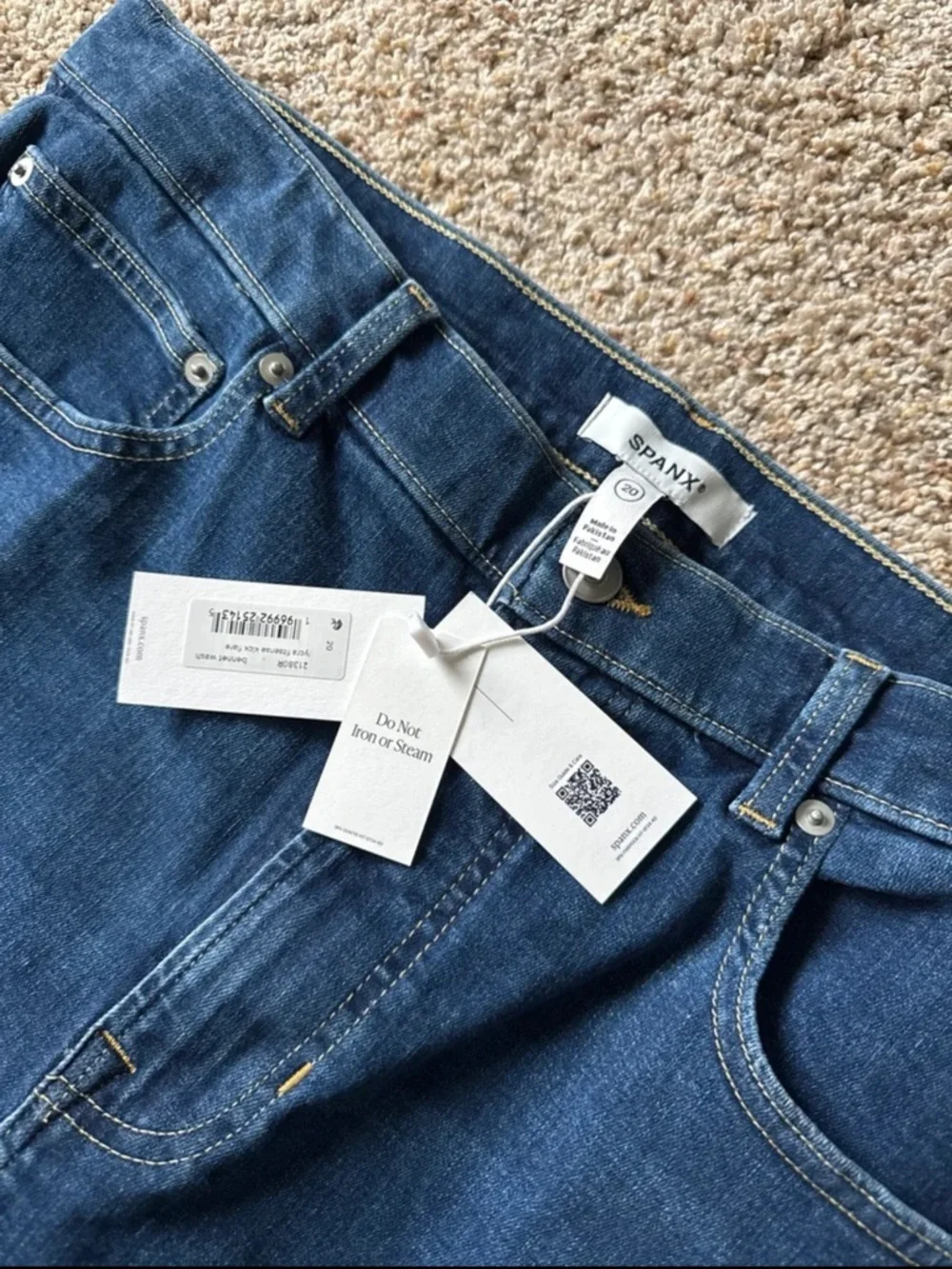 NWT SPANX SPANXsculpt ReDefine High Waist Crop Kick Flare Jeans Size 20 - Picture 10 of 12